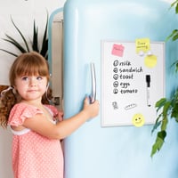 Magnetická biela tabuľa Amazon Basics s hliníkovým rámom, samolepiaca – 28 x 36 cm 5