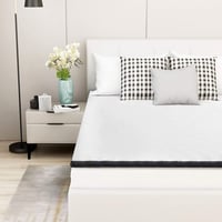 Amazon Basics nadmadrac od memorijske pjene s trakama za pričvršćivanje, 80x190 cm, debljina 4 cm, bijeli 2