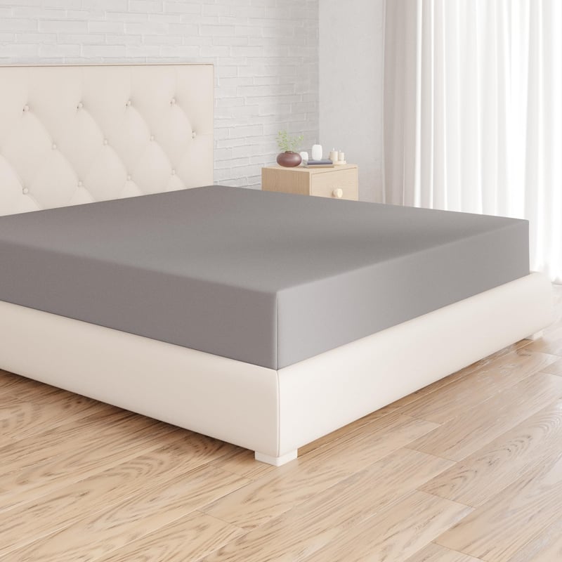 Napínacia plachta z mikrovlákna Amazon Basics, tmavosivá, 140 x 200 cm, výška matraca max. 30 cm