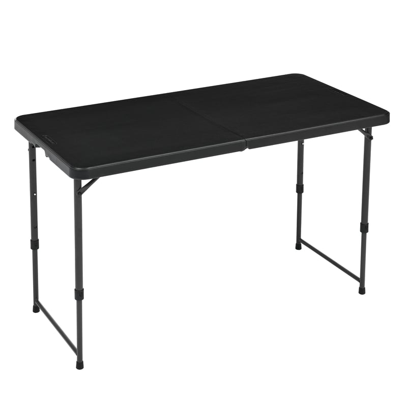 Amazon Basics sklopivi stol, 121,4 x 60,7 x 86,1 cm, 4 razine visine, s ručkom za nošenje, za unutarnju i vanjsku upotrebu, crni