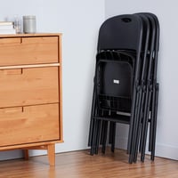 Skladacia stolička Amazon Basics, 4 ks, čierna, nosnosť 158 kg 5