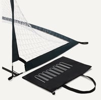 Súprava 2 ks prenosných skladacích futbalových bránok Amazon Basics, 121 x 91 cm, tréningové bránky do záhrady so sieťou a taškou, čierne 4