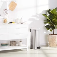 Amazon Basics okrugla kanta za smeće od nehrđajućeg čelika s pedalom, 30 litara, satenska obrada, cilindrična — Udubljenje na prednjoj strani (stanje: vidi 2. sliku) 7