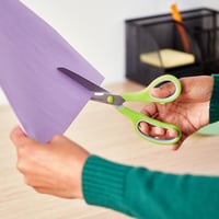 Foarfecă din oțel inoxidabil Amazon Basics cu mâner confortabil, strat PVD, ustensilă multifuncțională pentru birou și bucătărie, multicolor, set de 3 bucăți 2