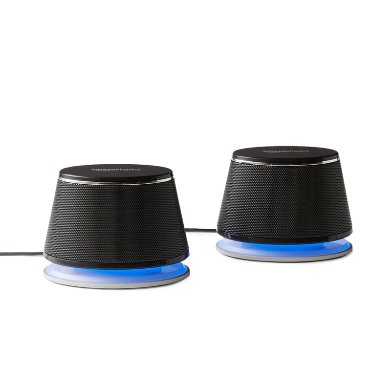 Pár stereo PC a notebook reproduktorov Amazon Basics, 3,5 mm AUX vstup, napájanie cez USB, čierne