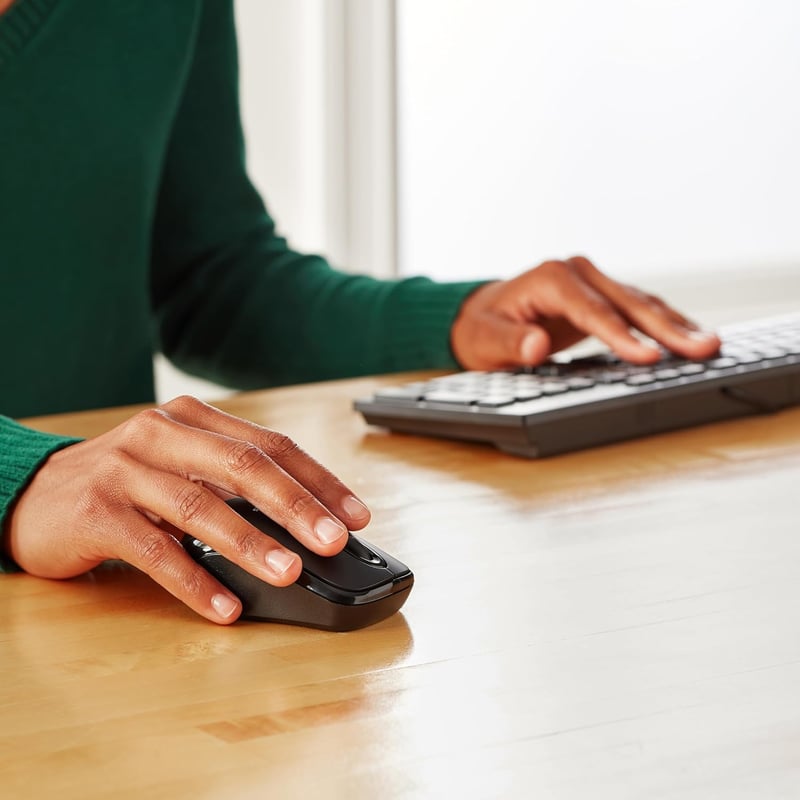 Amazon Basics Vezeték nélküli számítógépes egér USB nano vevővel - black