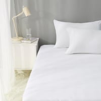 Husă de protecție pentru saltea Amazon Basics, impermeabilă, cu fermoar, protecție împotriva acarienilor și a ploșnițelor, 180x200 cm, pentru o înălțime de până la 30 cm, albă 7