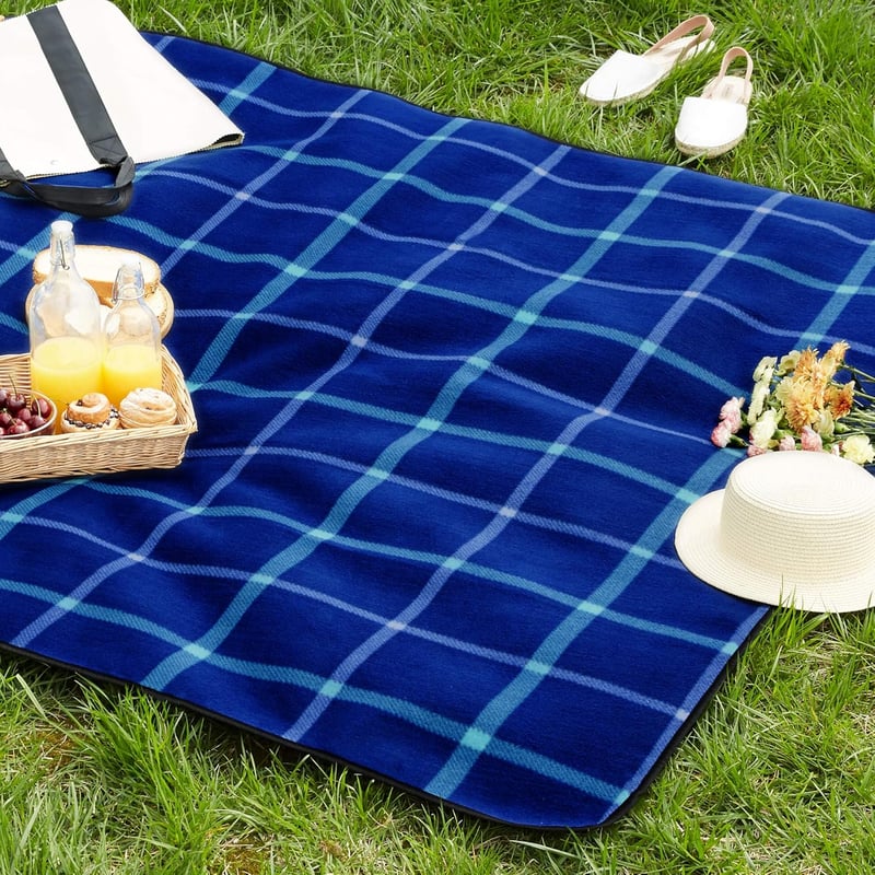 Amazon Basics Vízálló Piknik Takaró 200x200cm Sötétkék - 200 x 200 cm, Darkblue