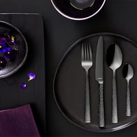 Set pribora za jelo Amefa Felicity, 30 dijelova, PVD crni, set od nehrđajućeg čelika za 6 osoba s čekićanim dizajnom 2