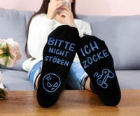 ANPLUS Gaming Zokni 'Bitte nicht stören' Csúszásmentes Gamer Zokni 2