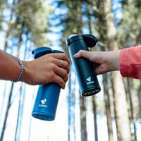 AORIN termo boca od nehrđajućeg čelika 750 ml, s dvostrukim stijenkama, nepropusna, bez BPA, s 2 poklopca, za sport i boravak na otvorenom 8