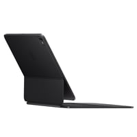 Apple iPad Magic Keyboard puzdro pre 13-palcový iPad Pro (M4) s integrovaným trackpadom, funkčnými klávesmi, nemeckou klávesnicou, čierne 3