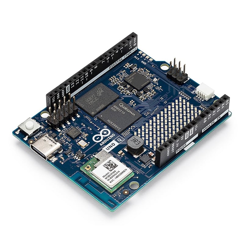 Hybridná vývojová doska Arduino UNO Q 4GB ABX00173 s procesormi Qualcomm QRB2210 a STM32U585, AI Vision, IoT, robotika, Linux Debian, Wi-Fi 5, USB-C