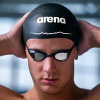ARENA Aquaforce Wave úszósapka USA stílusú verseny sapka - L, Black 4