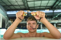 Ochelari de înot pentru competiție ARENA Cobra Ultra Swipe Mirror, unisex, pentru adulți, lentile curbate cu efect oglindă, anti-aburire, protecție UV, 5 punți nazale interschimbabile 4