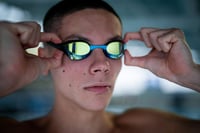 Unisex pretekárske plavecké okuliare Arena Cobra Ultra Swipe Mirror pre dospelých, zrkadlové zakrivené šošovky, UV ochrana, vymeniteľné nosové mostíky 11