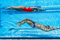 Dámske jednodielne plavky Arena Solid Swim Tech Team – materiál MaxLife Eco, rýchloschnúce, odolné voči chlóru, UV ochrana UPF 50+ 8