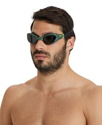 Ochelari de înot Arena The One pentru adulți, lentile late, tratament anti-aburire, protecție UV, punte nazală auto-reglabilă, garnituri Orbit-Proof 5
