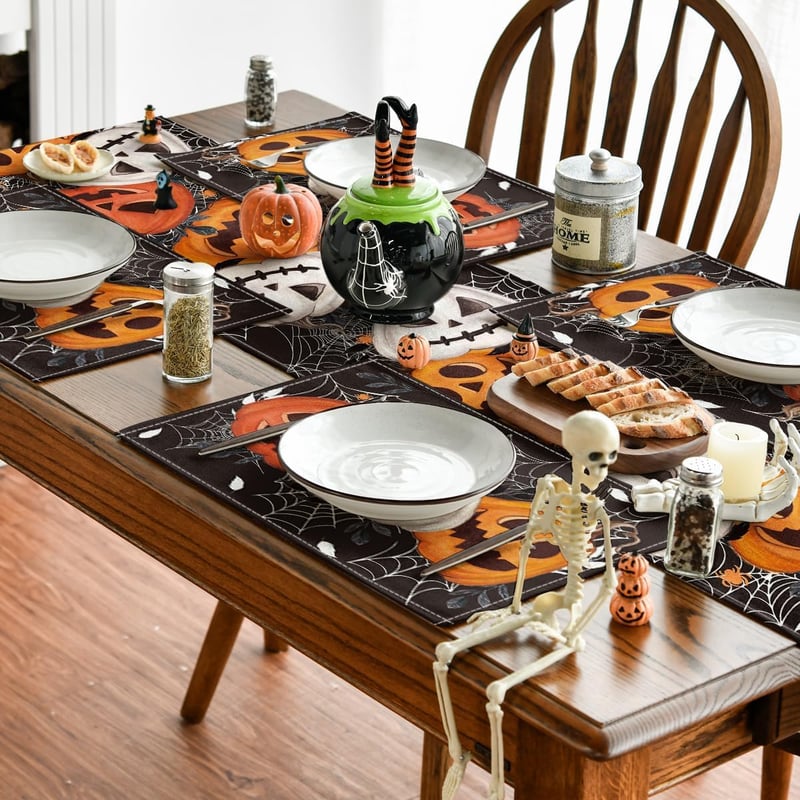 Artoid Mode Halloween pókhálós töklámpás asztalterítő készlet 6 db 30 x 45 cm mosható konyhai parti dekoráció