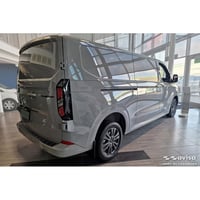 Nerezový chránič zadného nárazníka Avisa Matt Black pre Ford Transit Custom & Tourneo Custom (V710) 2023- / Volkswagen Transporter T7 2024- s rebrami 5