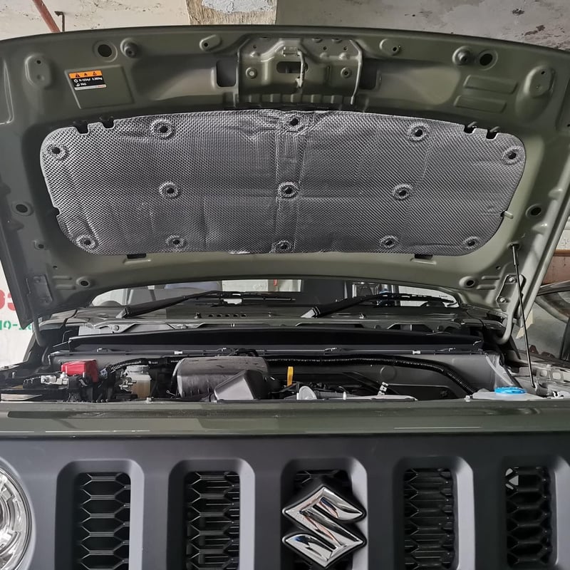 awagas Suzuki Jimny JB64 JB74 Motorháztető Hangszigetelő Szőnyeg 44x111cm