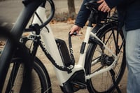 Set antifurt pentru bicicletă AXA Block XXL Retractable + ULC 130 cu lanț inserabil și geantă - Lacăt de cadru cu nivel ridicat de siguranță 8