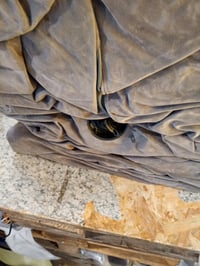 Intex 66552NP kauč na napuhavanje za dvije osobe, s funkcijom razvlačenja u ležaj, držačem za čaše, 231x127x66 cm, siva boja, dizajn za jednu osobu 2