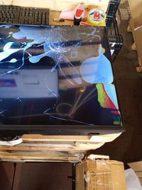 Televizor Smart Metz 40 inchi (100 cm) QLED+ FHD 40MQF7000Z Google TV — defect, pentru piese: ecran și carcasă deteriorate (stare: vezi a doua imagine) 4