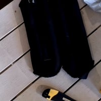 Rebel Electro neoprenski utezi za zglobove i gležnjeve 2x3 kg, podesiva čičak traka za trening snage i kardio vježbe, crni 2