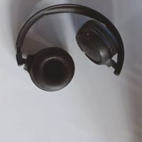 Bežične Bluetooth slušalice JBL Tune 510BT crne, isprobani izložbeni primjerak bez kabela za punjenje — kabel za punjenje (stanje: vidi 2. sliku) 2