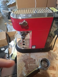 De'Longhi Dedica Style kézi tejhabosítós espresso kávégép, piros színű, karban tartott használt állapot 3