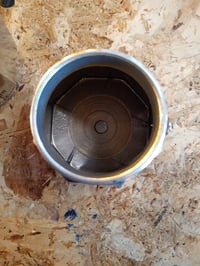Cafetieră Bialetti Moka Express, 6 cești, aluminiu, pentru aragaz, design italian, stare utilizată 3
