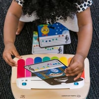 Baby Einstein Magic Touch Fa Zongora Játék - Zenélő Fejlesztő Játékszer 3 Kottával, 6 Dallal, 6 Hónapos Kortól 2
