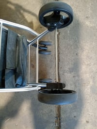 Cărucior de cumpărături Jata HCAR2502 cu geantă termoizolantă de 40 litri, pliabil, cadru din aluminiu, 4 roți, rotație la 360 de grade, cu frână, gri 3