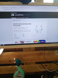 Bezdrôtový ovládač Xbox Wireless Controller Carbon Black — chybný, čiastočne funkčný: driftovanie páčok (stav: pozri 2. obrázok) 4