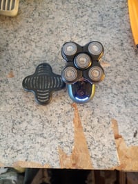 Aparat de ras electric pentru cap Remington XR1600 RX7 Ultimate pentru bărbați – 5 capete de bărbierit, mod Turbo, 0,2 mm, 60 min — utilizat (stare: vezi a 2-a imagine) 2