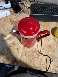 IBILI 910815 Cafetieră cu filtru 1,5 L, Roșu-Alb, Emailiată, cu filtru, Email crăpat (Defect cosmetic (stare: vezi a 2-a imagine)) 2
