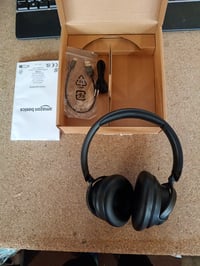 Căști Bluetooth 5.3 Amazon Basics — defecte, funcționează parțial: sistemul de prindere al perniței stângi este slăbit (stare: vezi imaginea nr. 2) 2