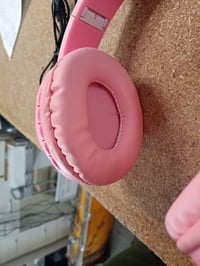 AXFEE Bluetooth detské slúchadlá s dizajnom mačacích uší, RGB LED svetlom, ružovo-biele, skladacie bezdrôtové slúchadlá 5
