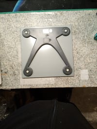 Beurer GS 10 Üveg Személymérleg csillogó hatással, LCD kijelző 26 mm számmagassággal, 180 kg — használt (állapot: lásd a 2. képet) 3