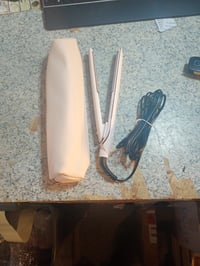 Pegla za kosu Remington PROluxe S9100 s OPTIheat tehnologijom, keramički premaz Ultimate Glide, LCD zaslon, 150-230°C, originalno pakiranje, rabljeno 2
