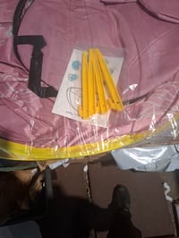 Cort de joacă pop-up pentru copii JONRRYIN cu mini piscină, protecție UV UPF 50+, adăpost solar portabil — fără geantă de transport (stare: vezi a 2-a poză) 3