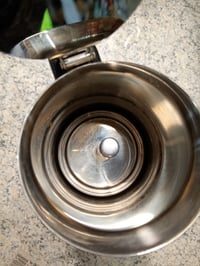 Cafetieră Bialetti Venus Induction din oțel inoxidabil, 6 cești, 235 ml, compatibilă cu inducție și toate tipurile de plită, argintiu, utilizată 3