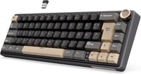 RK ROYAL KLUDGE R65 Mechanikus Gamer Billentyűzet - 60% Kompakt, Vezeték Nélküli, RGB, PBT Keycaps, QWERTZ, Hot Swap Linear Switches, 3 Csat 1