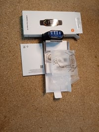 Brățară fitness Xiaomi Smart Band 10 negru, stil modern, AMOLED 1,72" — ramă ecran deteriorată, ecran zgâriat (stare: vezi a 2-a imagine) 2