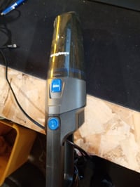 Aspirator vertical cu fir Goodyear, 600W, fără sac, 18 kPa, recipient praf 0,6 L, cablu 3,8 m, 79 dB — lipsește tubul de aspirare mic (stare: vezi a 2-a imagine) 2