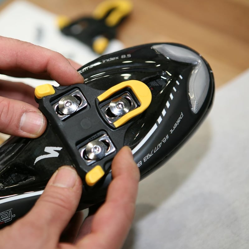 Shimano SPD-SL országúti kerékpár pedál szett, alumínium stoplikkal és szerelési kellékekkel