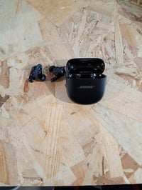Bose QuietComfort Ultra Earbuds Bluetooth Fülhallgató — hibás, részben működik: bal fülhallgató nem működik (állapot: lásd a 2. képet) 2