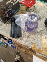 Morpilot Dyson V10 SV12 csereakku 8000 mAh, 1 db szűrővel (2 db helyett) - hiányos csomag — hiányzik 1 db szűrő (állapot: lásd a 2. képet) 2
