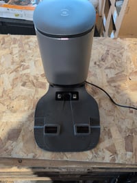 ECOVACS automatická vyprázdňovacia stanica pre robotický vysávač DEEBOT T9 AIVI s nabíjacou stanicou — chýbajú 2 vrecká na prach (stav: pozri 2. obrázok) 2